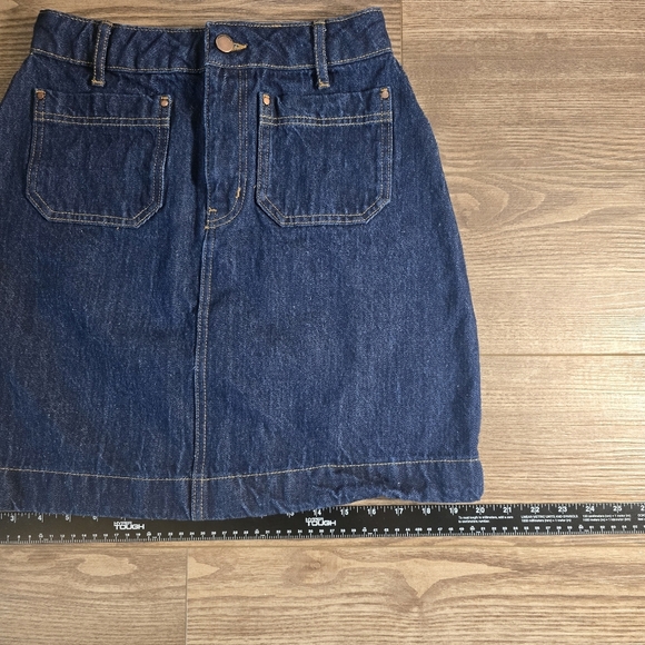 Boden Mini Skirt Women 4 Dark Denim Jean Front Back Patch Pockets A-Line Y2K 90s - Picture 6 of 9